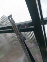 Automatické otvírače skleníkových oken